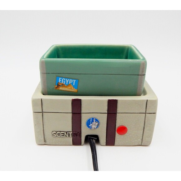 Scentsy Full Wax Warmer Bon Voyage Travel Suitcase Two Piece Aromatherapy - Picture 3 of 9